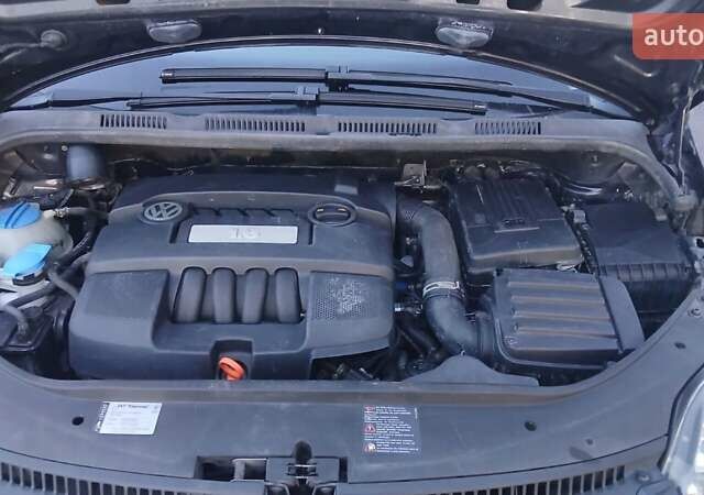 Фольксваген Гольф Плюс, объемом двигателя 1.6 л и пробегом 247 тыс. км за 6300 $, фото 24 на Automoto.ua