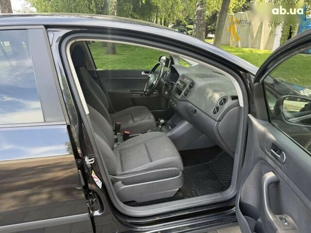 Фольксваген Golf Plus, об'ємом двигуна 1.6 л та пробігом 195 тис. км за 5800 $, фото 27 на Automoto.ua
