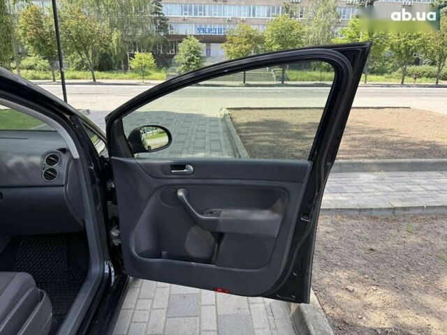 Фольксваген Golf Plus, об'ємом двигуна 1.6 л та пробігом 195 тис. км за 5800 $, фото 26 на Automoto.ua