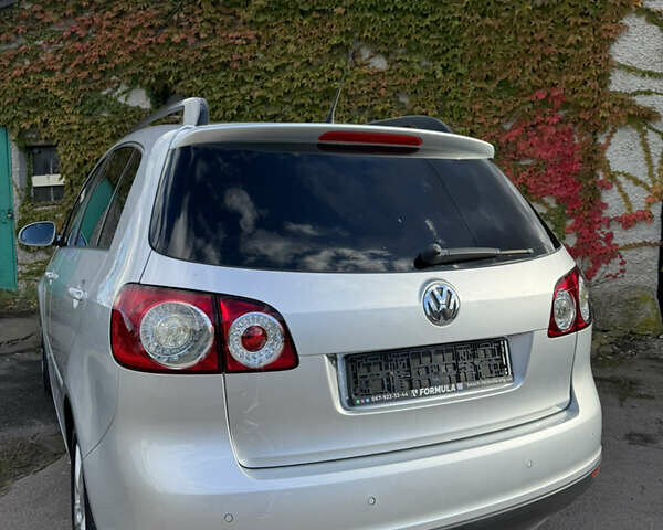 Фольксваген Гольф Плюс, объемом двигателя 1.4 л и пробегом 191 тыс. км за 6500 $, фото 2 на Automoto.ua