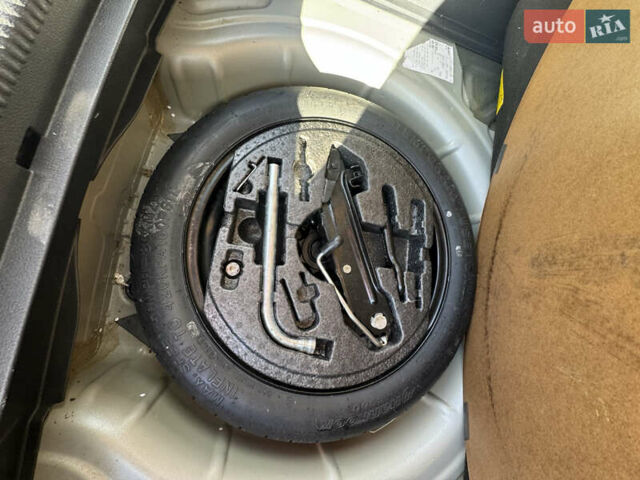 Фольксваген Гольф Плюс, объемом двигателя 1.4 л и пробегом 191 тыс. км за 6500 $, фото 13 на Automoto.ua