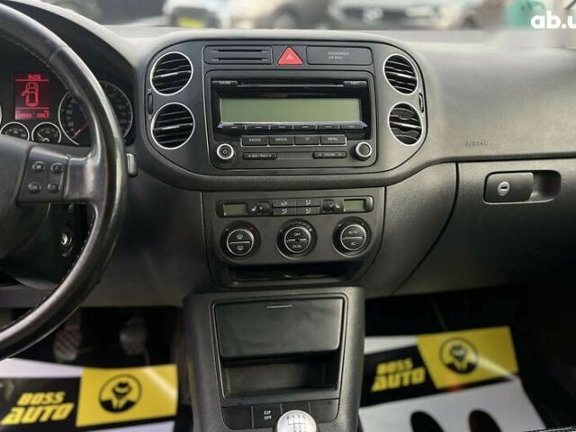 Фольксваген Golf Plus, об'ємом двигуна 1.4 л та пробігом 188 тис. км за 6500 $, фото 27 на Automoto.ua