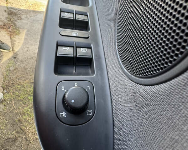 Фольксваген Гольф Плюс, объемом двигателя 1.4 л и пробегом 191 тыс. км за 6500 $, фото 18 на Automoto.ua