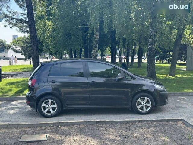 Фольксваген Golf Plus, об'ємом двигуна 1.6 л та пробігом 195 тис. км за 5800 $, фото 15 на Automoto.ua