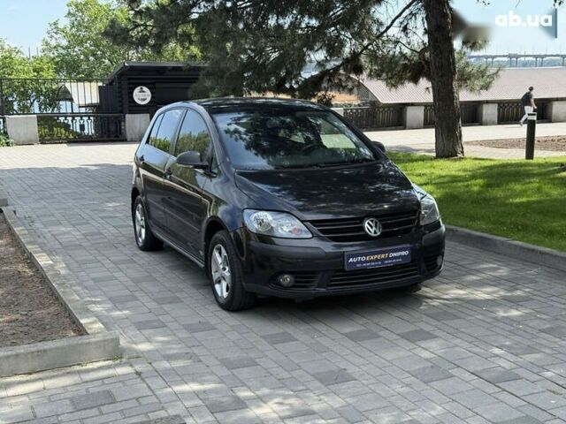 Фольксваген Golf Plus, об'ємом двигуна 1.6 л та пробігом 195 тис. км за 5800 $, фото 18 на Automoto.ua