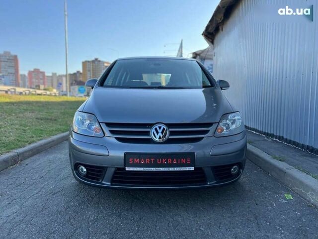 Фольксваген Гольф Плюс, объемом двигателя 1.4 л и пробегом 137 тыс. км за 7950 $, фото 10 на Automoto.ua