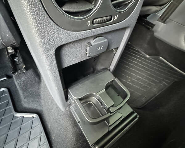 Фольксваген Гольф Плюс, объемом двигателя 1.4 л и пробегом 191 тыс. км за 6500 $, фото 15 на Automoto.ua