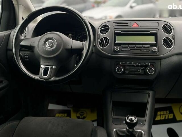 Фольксваген Golf Plus, об'ємом двигуна 0 л та пробігом 143 тис. км за 8200 $, фото 9 на Automoto.ua