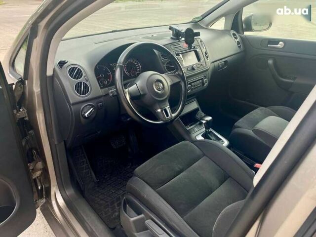 Фольксваген Гольф Плюс, объемом двигателя 1.6 л и пробегом 137 тыс. км за 8990 $, фото 21 на Automoto.ua