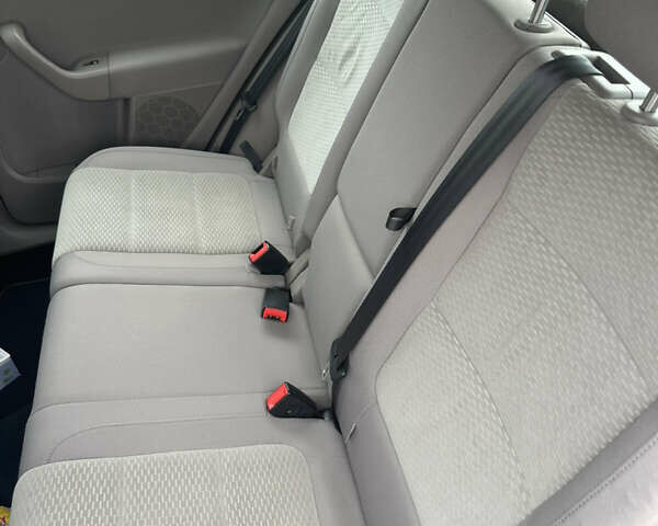 Фольксваген Гольф Плюс, объемом двигателя 1.4 л и пробегом 215 тыс. км за 7700 $, фото 13 на Automoto.ua