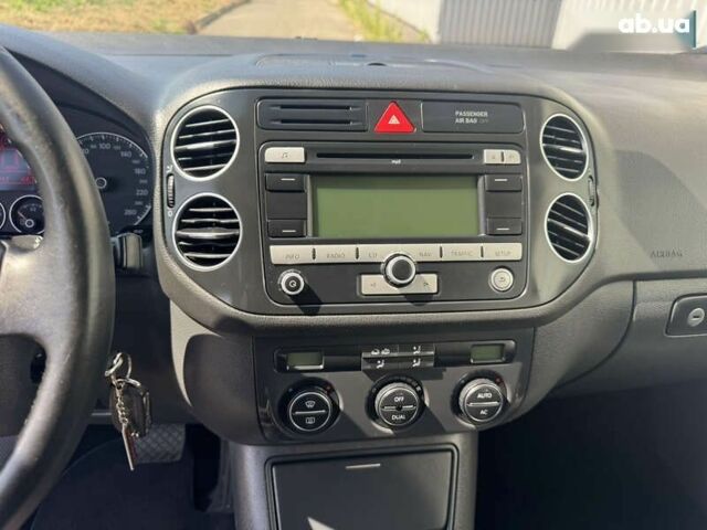 Фольксваген Гольф Плюс, объемом двигателя 1.4 л и пробегом 187 тыс. км за 7450 $, фото 24 на Automoto.ua