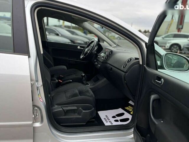 Фольксваген Golf Plus, об'ємом двигуна 0 л та пробігом 143 тис. км за 8200 $, фото 12 на Automoto.ua