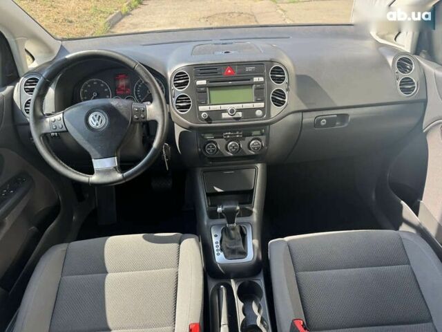 Фольксваген Гольф Плюс, объемом двигателя 1.4 л и пробегом 187 тыс. км за 7450 $, фото 18 на Automoto.ua