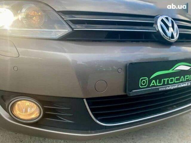 Фольксваген Гольф Плюс, объемом двигателя 1.6 л и пробегом 137 тыс. км за 8990 $, фото 9 на Automoto.ua