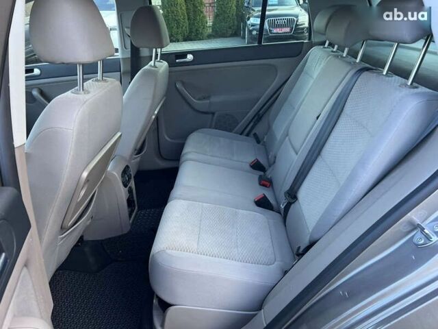 Фольксваген Гольф Плюс, объемом двигателя 1.4 л и пробегом 225 тыс. км за 6490 $, фото 29 на Automoto.ua