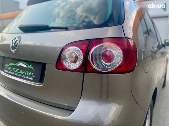 Фольксваген Гольф Плюс, объемом двигателя 1.6 л и пробегом 137 тыс. км за 7990 $, фото 14 на Automoto.ua