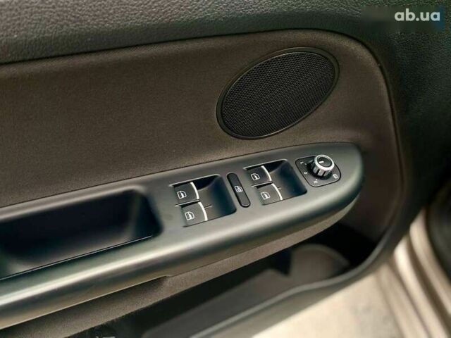 Фольксваген Гольф Плюс, объемом двигателя 1.6 л и пробегом 137 тыс. км за 8990 $, фото 17 на Automoto.ua