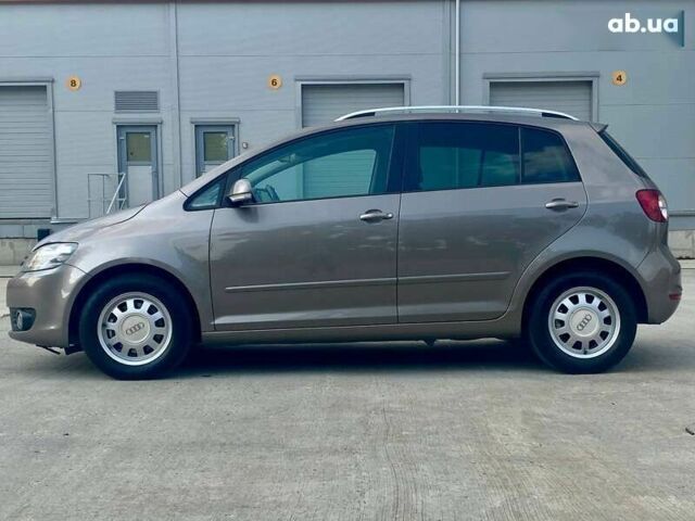 Фольксваген Гольф Плюс, объемом двигателя 1.6 л и пробегом 137 тыс. км за 8990 $, фото 18 на Automoto.ua