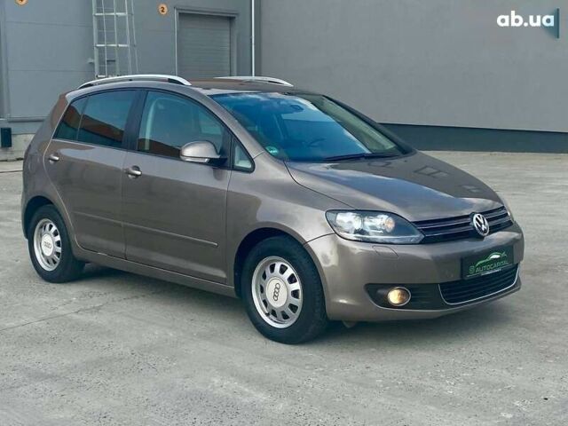 Фольксваген Гольф Плюс, объемом двигателя 1.6 л и пробегом 137 тыс. км за 8990 $, фото 8 на Automoto.ua