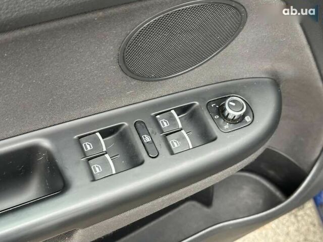 Фольксваген Гольф Плюс, объемом двигателя 2 л и пробегом 180 тыс. км за 8990 $, фото 19 на Automoto.ua