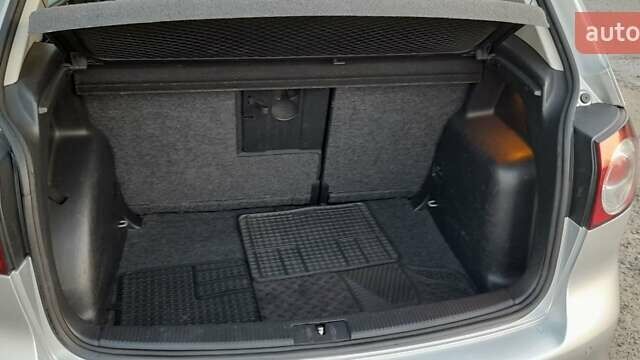 Фольксваген Golf Plus, об'ємом двигуна 1.6 л та пробігом 236 тис. км за 7800 $, фото 5 на Automoto.ua