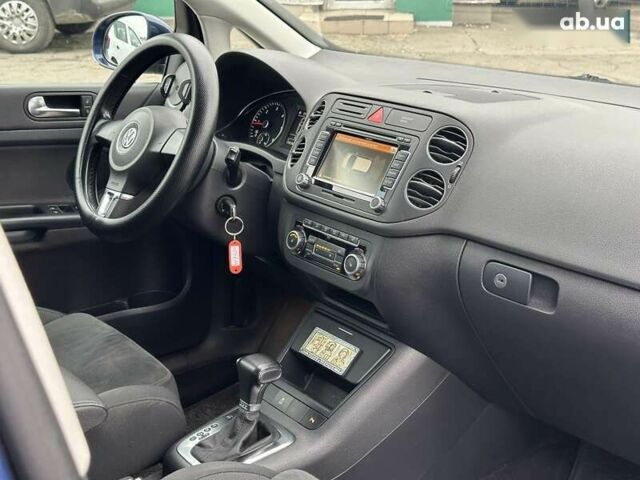 Фольксваген Гольф Плюс, объемом двигателя 2 л и пробегом 180 тыс. км за 8990 $, фото 29 на Automoto.ua