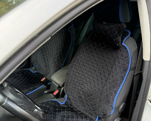 Фольксваген Golf Plus, об'ємом двигуна 1.4 л та пробігом 210 тис. км за 7500 $, фото 17 на Automoto.ua