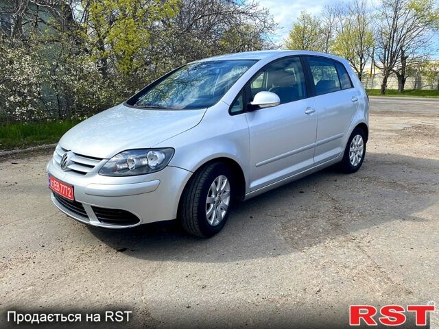 Фольксваген Golf Plus, об'ємом двигуна 1.6 л та пробігом 210 тис. км за 5555 $, фото 7 на Automoto.ua