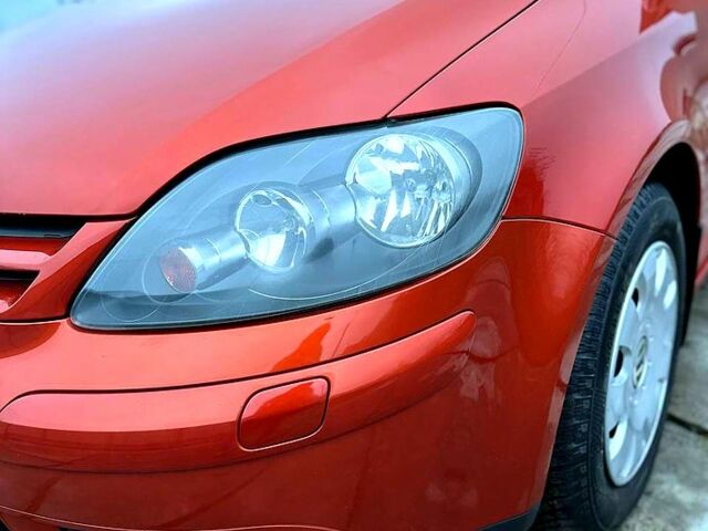 Фольксваген Гольф Плюс, объемом двигателя 1.4 л и пробегом 149 тыс. км за 6000 $, фото 4 на Automoto.ua