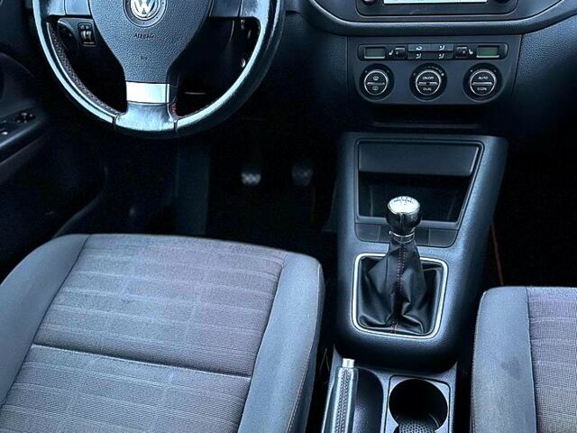 Фольксваген Гольф Плюс, объемом двигателя 1.4 л и пробегом 149 тыс. км за 6000 $, фото 8 на Automoto.ua