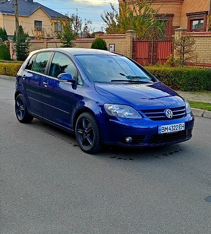 Фольксваген Golf Plus, об'ємом двигуна 1.4 л та пробігом 208 тис. км за 5300 $, фото 2 на Automoto.ua