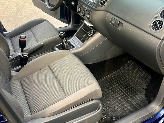 Фольксваген Гольф Плюс 2006 в Днепре (Днепропетровске) на Automoto.ua Фольксваген Гольф Плюс, объемом двигателя 1.9 л и пробегом 0 тыс. км за 3150 $, фото 8 на Automoto.ua