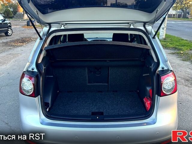 Фольксваген Гольф Плюс, объемом двигателя 1.6 л и пробегом 180 тыс. км за 6200 $, фото 11 на Automoto.ua