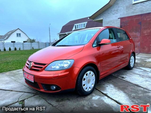 Фольксваген Гольф Плюс, объемом двигателя 1.4 л и пробегом 149 тыс. км за 6000 $, фото 3 на Automoto.ua