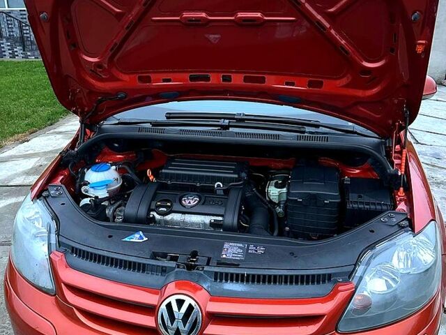 Фольксваген Гольф Плюс, объемом двигателя 1.4 л и пробегом 149 тыс. км за 6000 $, фото 13 на Automoto.ua