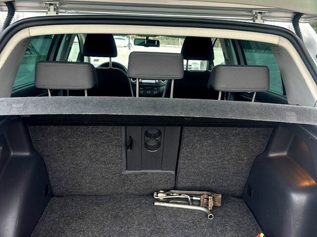 Фольксваген Гольф Плюс, объемом двигателя 1.6 л и пробегом 0 тыс. км за 6850 $, фото 9 на Automoto.ua