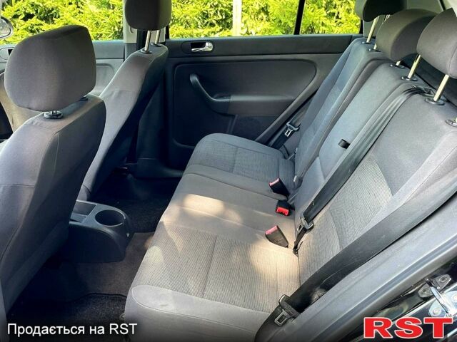 Фольксваген Golf Plus, об'ємом двигуна 1.6 л та пробігом 204 тис. км за 5850 $, фото 5 на Automoto.ua