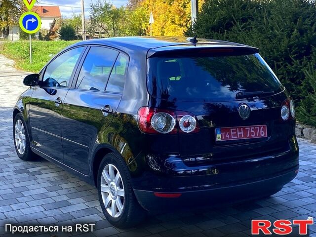 Фольксваген Гольф Плюс, объемом двигателя 1.6 л и пробегом 173 тыс. км за 6000 $, фото 2 на Automoto.ua