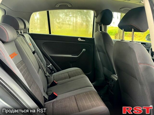 Фольксваген Гольф Плюс, объемом двигателя 1.6 л и пробегом 212 тыс. км за 6200 $, фото 8 на Automoto.ua