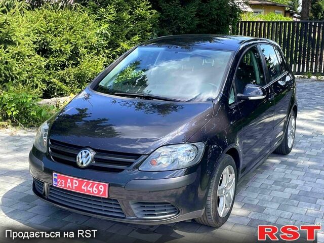 Фольксваген Golf Plus, об'ємом двигуна 1.6 л та пробігом 204 тис. км за 5850 $, фото 1 на Automoto.ua