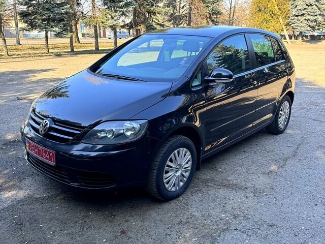 Фольксваген Гольф Плюс, объемом двигателя 1.6 л и пробегом 226 тыс. км за 5700 $, фото 1 на Automoto.ua