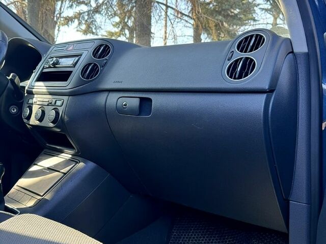 Фольксваген Гольф Плюс, объемом двигателя 1.6 л и пробегом 245 тыс. км за 5600 $, фото 4 на Automoto.ua