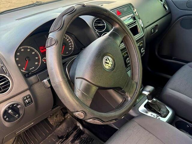 Фольксваген Golf Plus, об'ємом двигуна 1.6 л та пробігом 239 тис. км за 7000 $, фото 2 на Automoto.ua