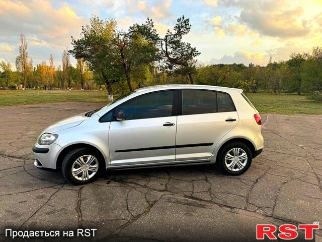 Фольксваген Golf Plus, об'ємом двигуна 1.6 л та пробігом 239 тис. км за 7000 $, фото 1 на Automoto.ua