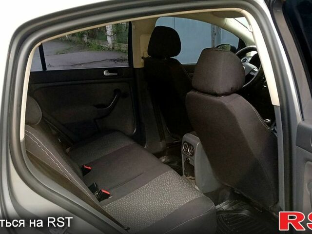 Фольксваген Golf Plus, об'ємом двигуна 1.6 л та пробігом 273 тис. км за 7200 $, фото 4 на Automoto.ua