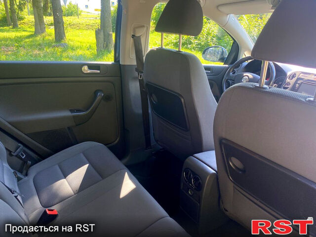 Фольксваген Гольф Плюс, объемом двигателя 1.6 л и пробегом 224 тыс. км за 7300 $, фото 11 на Automoto.ua