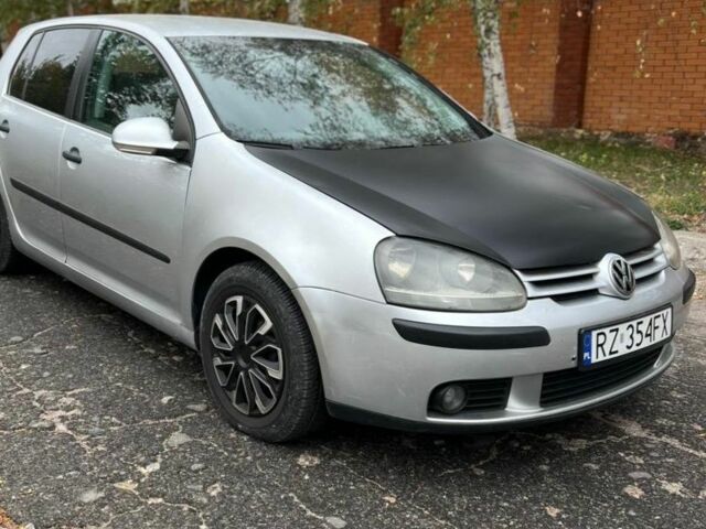 Серый Фольксваген Гольф Плюс, объемом двигателя 1.9 л и пробегом 255 тыс. км за 2900 $, фото 2 на Automoto.ua