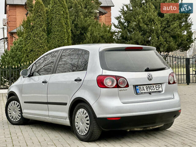 Сірий Фольксваген Golf Plus, об'ємом двигуна 1.4 л та пробігом 201 тис. км за 5100 $, фото 3 на Automoto.ua
