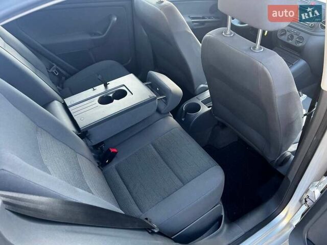 Серый Фольксваген Гольф Плюс, объемом двигателя 1.4 л и пробегом 159 тыс. км за 5500 $, фото 36 на Automoto.ua