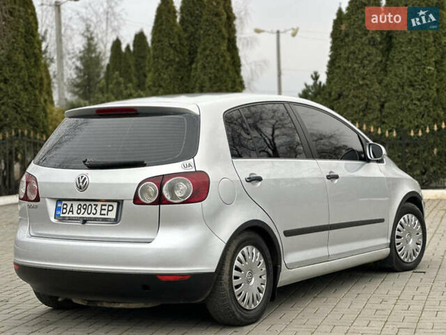 Сірий Фольксваген Golf Plus, об'ємом двигуна 1.4 л та пробігом 201 тис. км за 5100 $, фото 5 на Automoto.ua